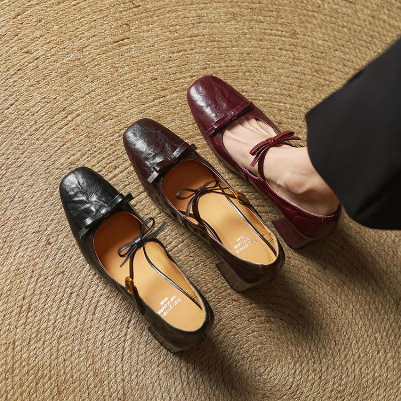 Casual solid color leather large size shoes small leather shoes new women's fashion single shoes square head buckle comfortable beef tendon soft sole