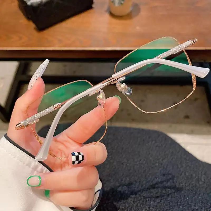 Randlose Myopiebrille für Damen, quadratisch, diamantgeschliffen, Korrekturbrille, Blaulichtfilterbrille, Minus-Dioptrien-Brille