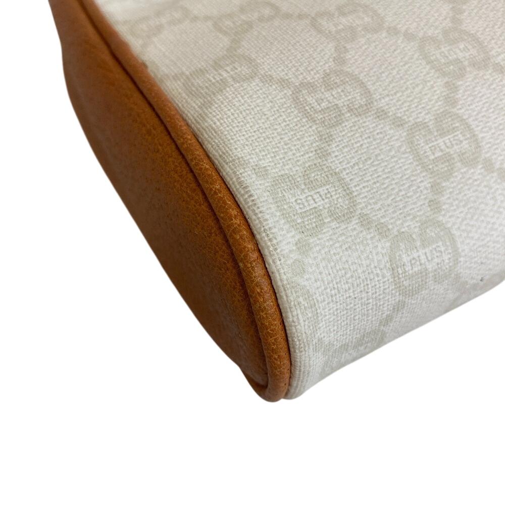 GUCCI Clutch bag pouch old Gucci GG plus PVC coated canvas business bag white PVC coated canvas Women Used