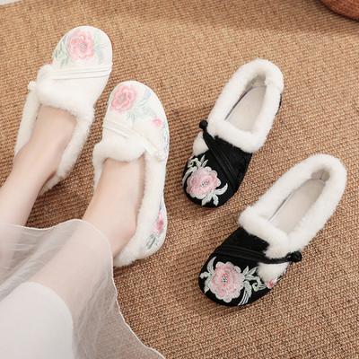 Fashion Cotton Shoes Cloth Shoes Plush Thick 2025 Autumn Winter Shoes for Women Fashion Mum Warm Shoes Non-slip Embroidery Shoes Botas