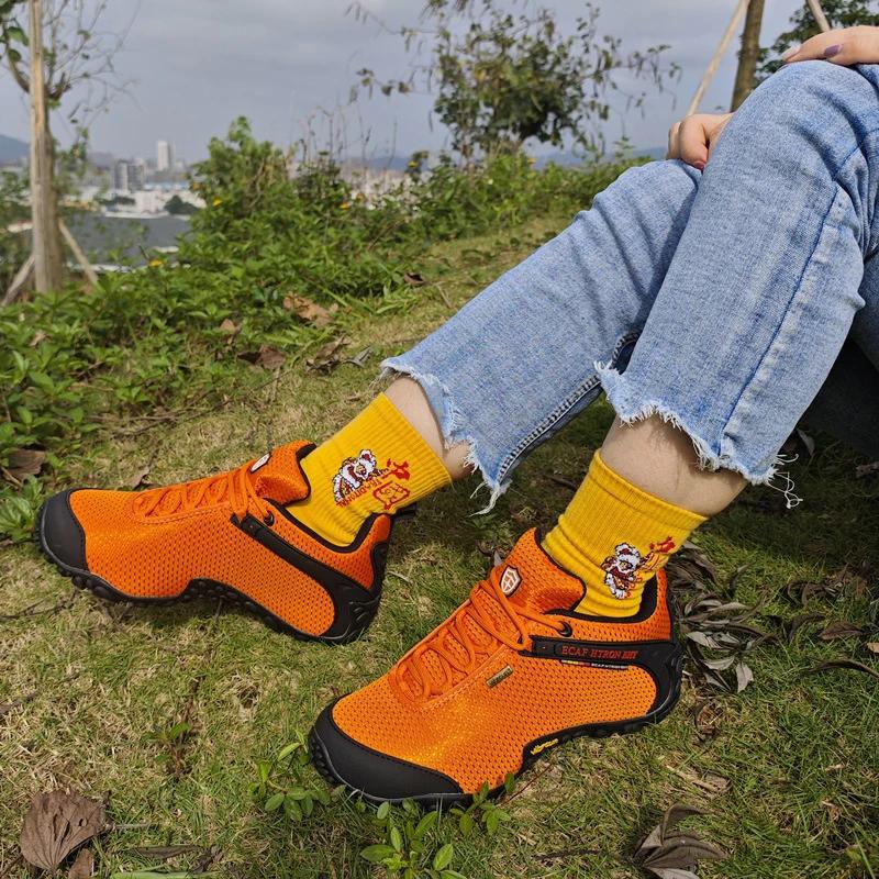 Mens Outdoor Mountain Climbing Shoes Mesh Non-Slip Breathable Trekking Hiking Shoes Waterproof Camping Soft Sneakers 39-46
