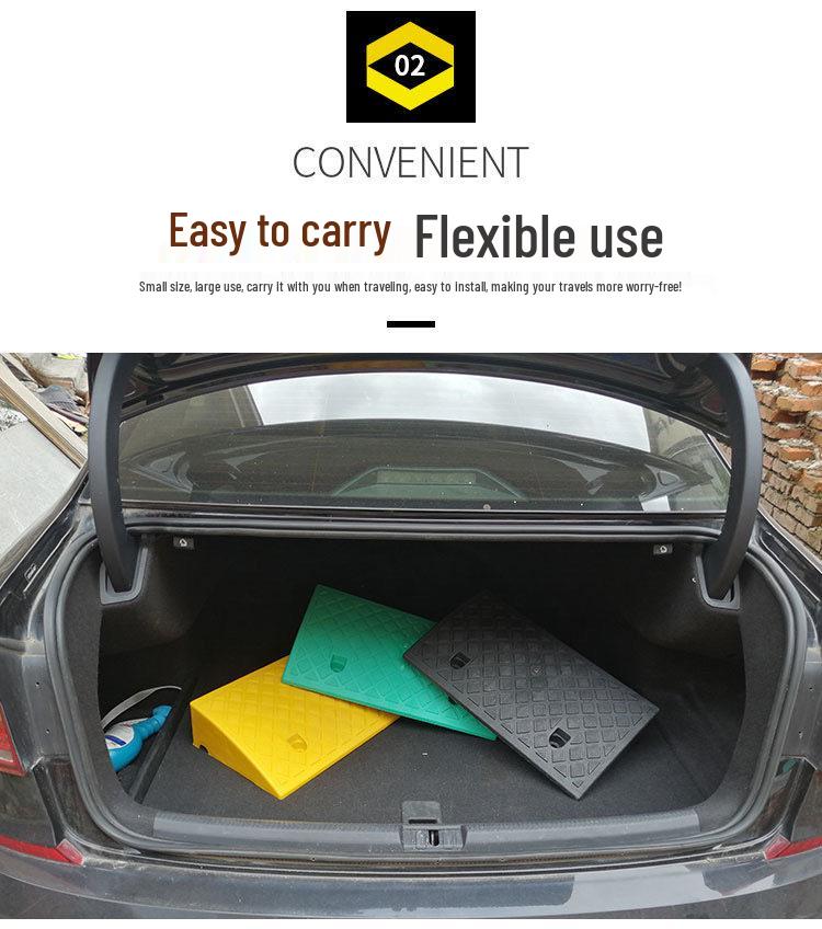 Plastic Triangle Mat: Slope Threshold & Speed Bump Solution for Cars