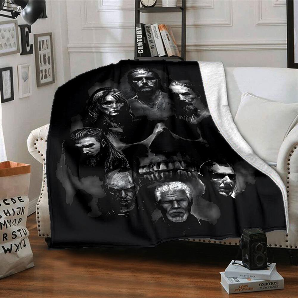 1pc Skull Faces Throw Blanket Soft Flannel, Cozy All Season Polyester Perfect for Home, Office