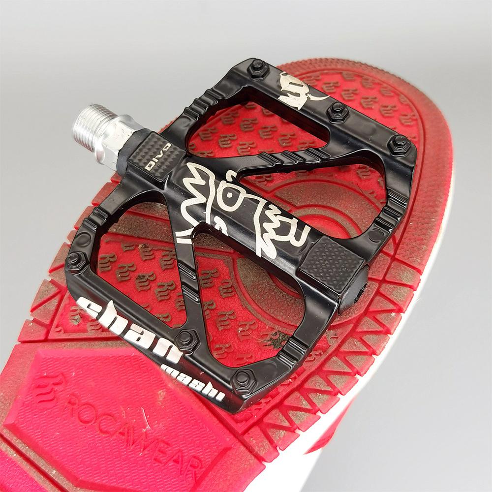 Ultralight MTB Bicycle Pedals Non-slip Mountain Mtb Platform Pedals Aluminum Alloy MTB Flat Pedal Folding Road Cycling Parts