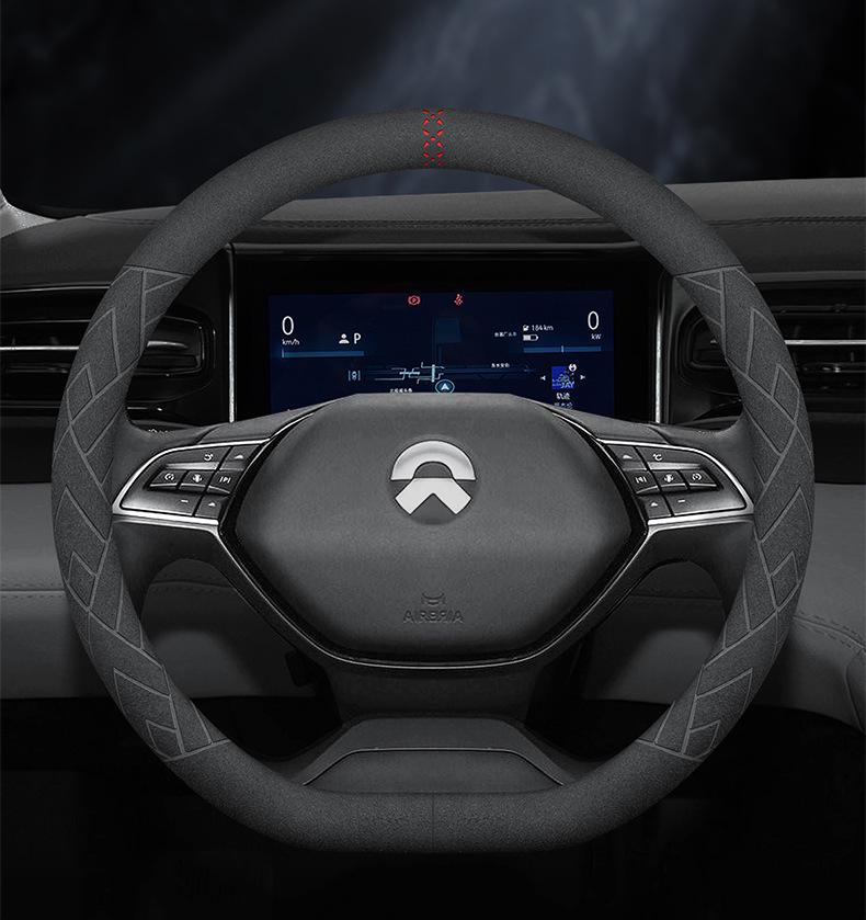 NIO EC6/ES6/ES8/ET7 Steering Wheel Cover: Genuine Leather & Suede Carbon Fiber
