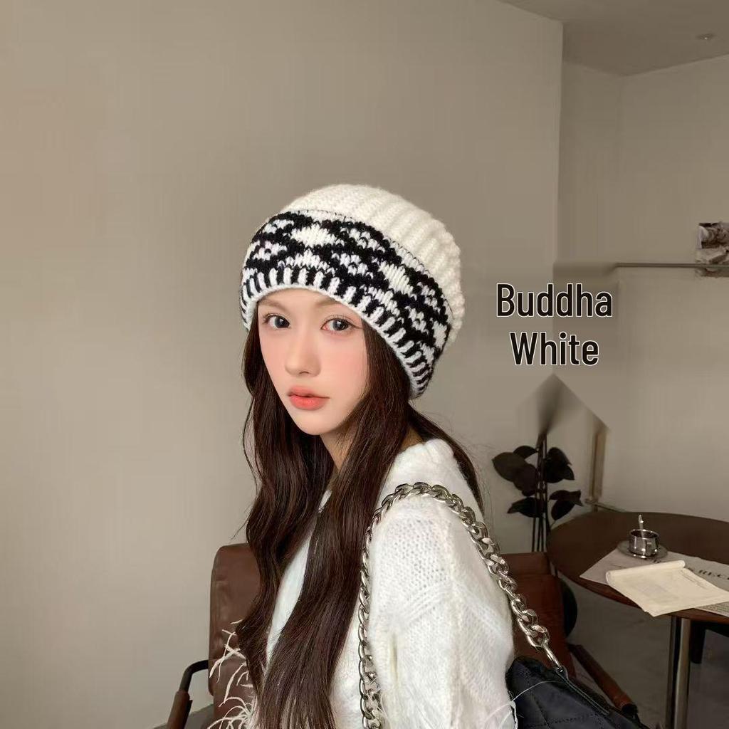 Căciulă tricotată din lână cu dungi pentru femei - Căciulă de pescar caldă de iarnă cu protecție pentru urechi și design plușat care acoperă capul.