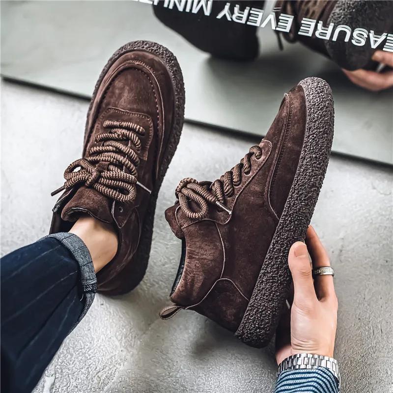 Skateboard Men's Sneakers Casual Shoes Sports and Leisure Shoes Men Wear-resistant Non-Slip Soft and Comfortable Fashion New