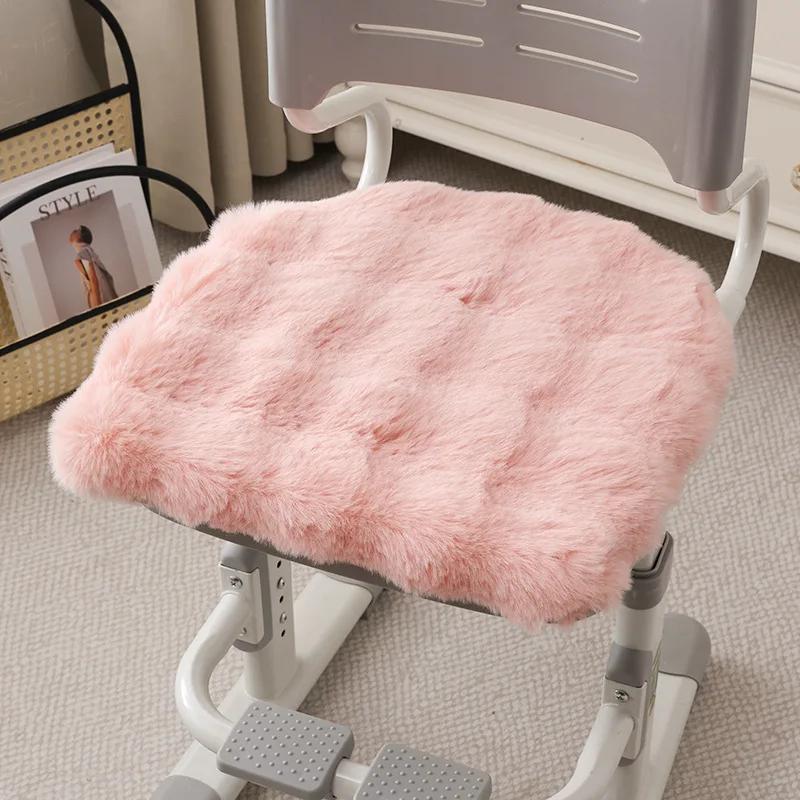 

1pc Warm Faux Rabbit Fur Cuion Office Chair Pad Butt Padded Winter Pad Dining Chair Square Non-Slip Design Home Decor