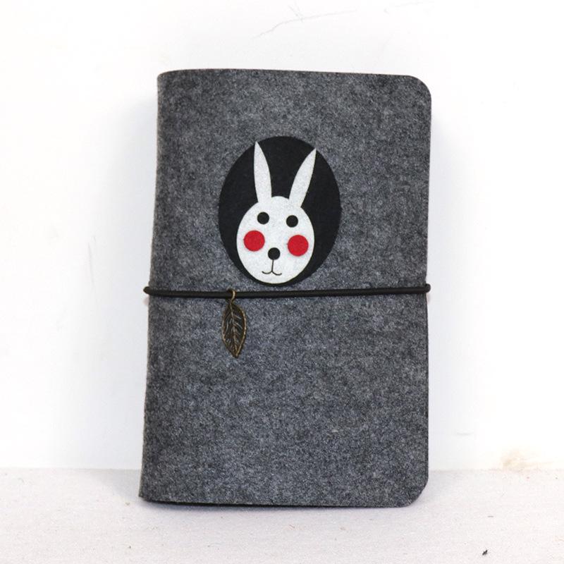Customizable Felt Planner & Journal with Creative Design