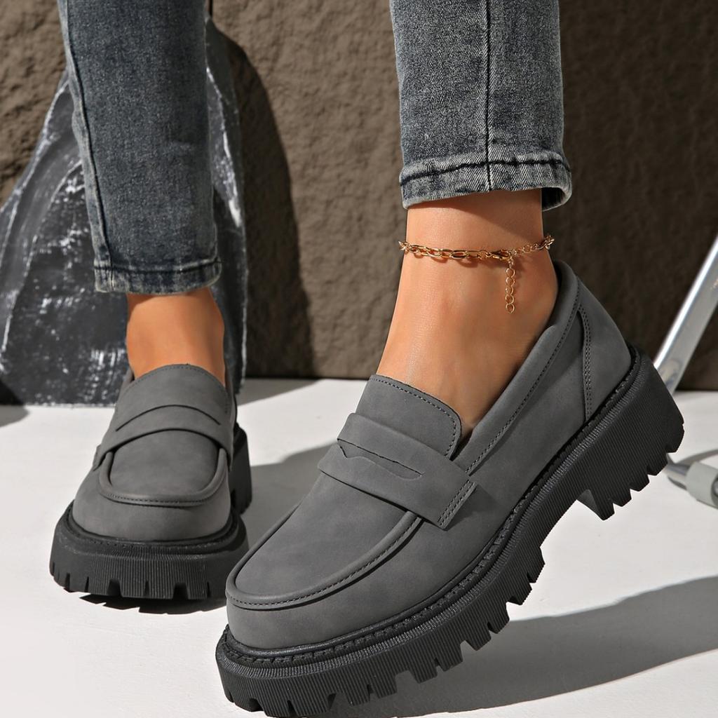 Large Size Platform Loafers Women's Muffin Single Shoes 2025 Spring New British Style Student Soft-soled Small Leather Shoes Women