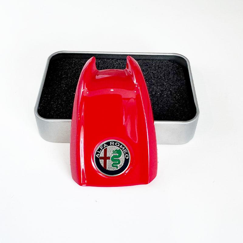 

Car Key Replacement Shell Colorful Fashion Stylish Style For Alfa Romeo Giulia and Stelvio Key Back Cover Replace красный