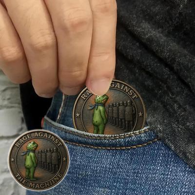 Portland Frog Coin Frog Wearing Blue Scarf Metal Coin Collectible Inspirational Resist Engraved Challenge Coin Gift for Inspiration Support