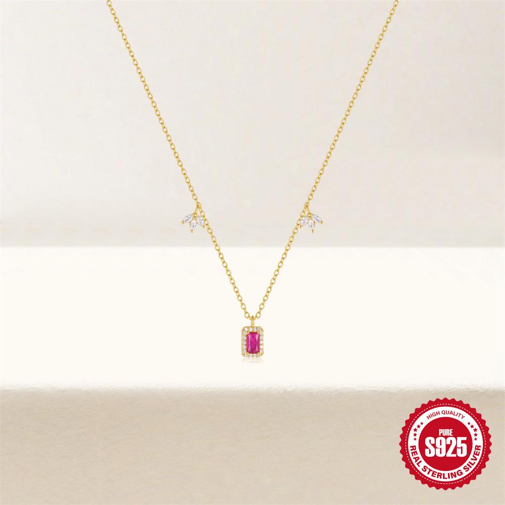 Stylish And Simple S925 Sterling Silver Blue Ruby With Diamond Horse'S Eye Stacked Women'S Versatile Collarbone Necklace