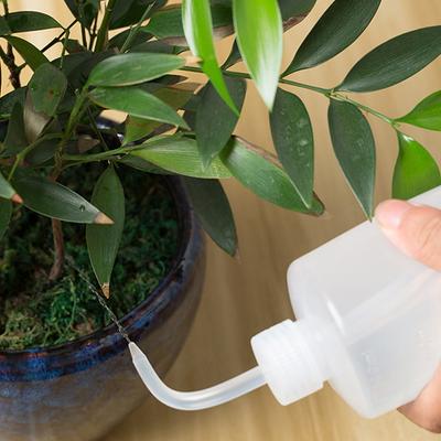 Botella de plástico exprimible de 250/500/1000 ml para riego de cocina y jardinería