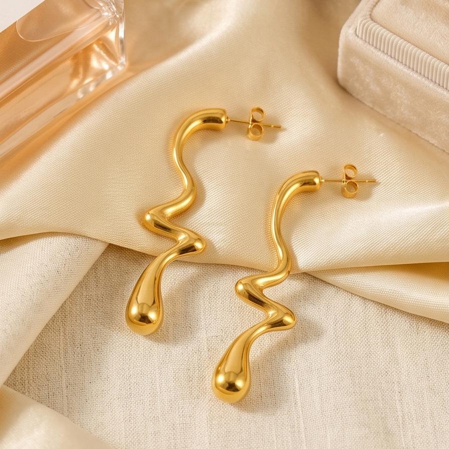 Elegant European Stainless Steel Gold Earrings - Irregular Design for Women, Versatile Accessory for Autumn/Winter