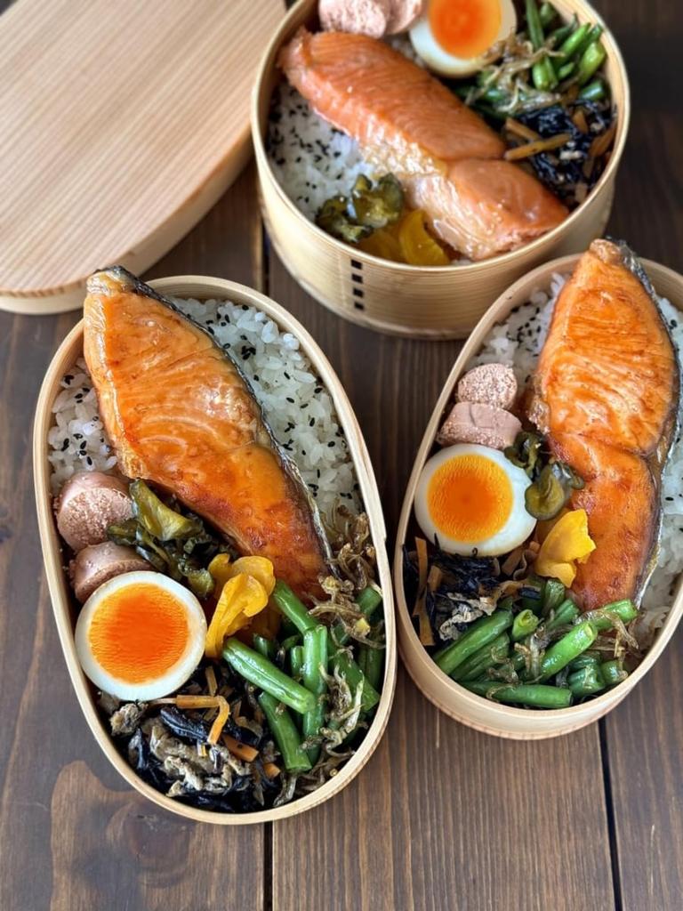 Chiori Bento That Will Make Your Family Smile (TJMOOK)