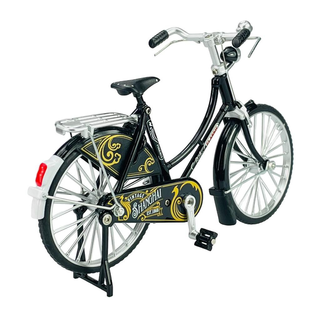 RETRO LADIES' BIKE BLACK AND GOLD 1:10