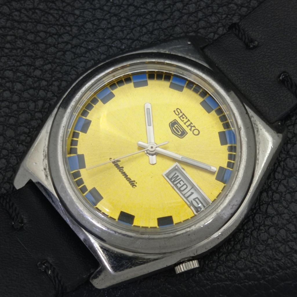 JAPAN VINTAGE SEIKO 5 AUTOMATIC 7S26A MENS GOLDEN COLOR DIAL WATCH A500778-5 R154-a500778