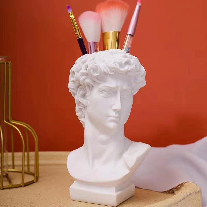 Nordic David Pen Holder & Ikebana Vase: Creative Makeup Brush Organizer & Decorative Plant Pot