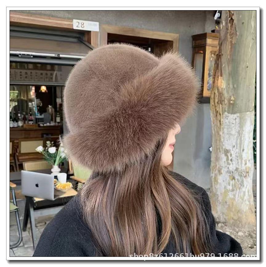 Plush Hat & Scarf Set: Autumn/Winter Women s Fashionable Warm Bucket Hat