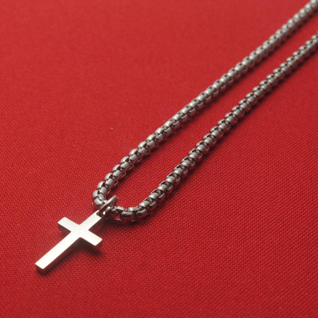 Titanium Steel Smiley Face Necklace Trendy Cool Sweater Chain Women'S Hip Hop Pendant Men'S Couple Accessories Personalized Pendant