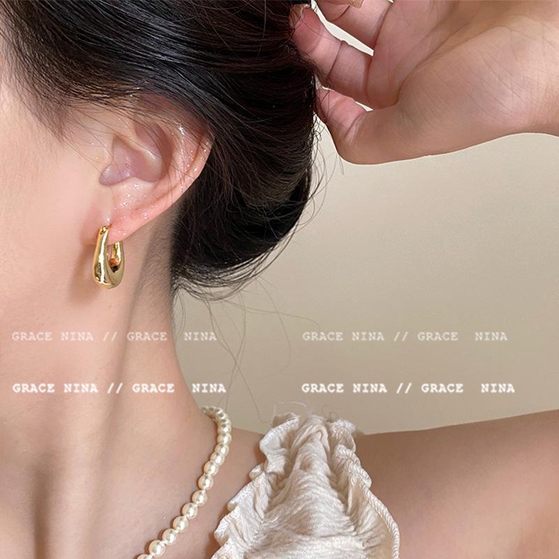 2025 Trendy 925 Silver Hoop Earrings: High-End European & American Style for Women