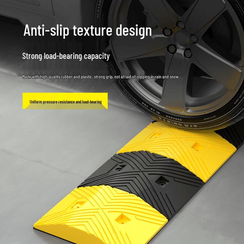 Heavy-Duty Rubber Speed Bump