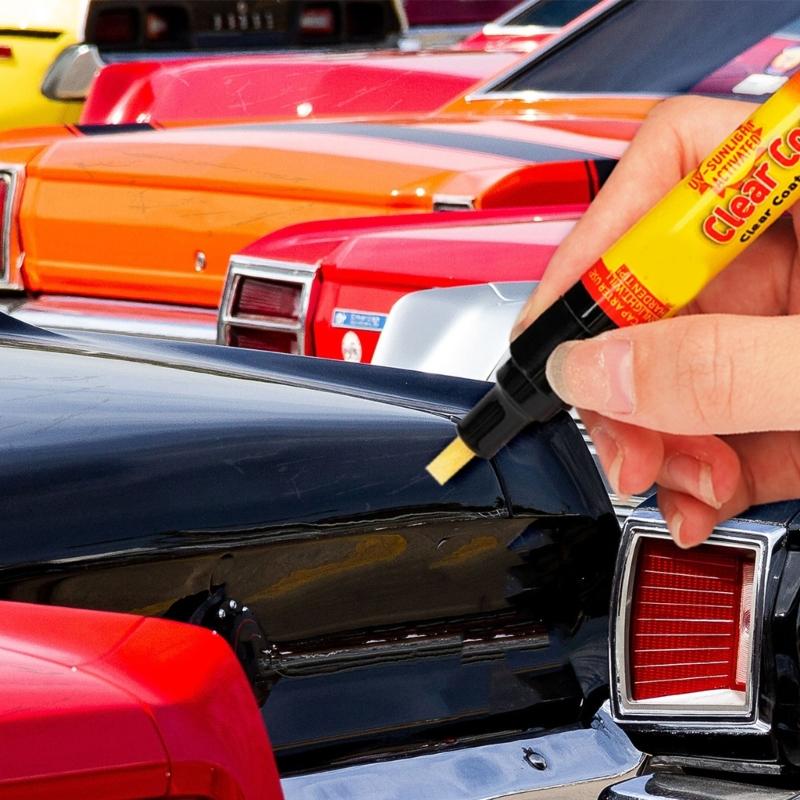 Auto Scratch Repair Pen for Light Exterior Scratches, Clear Coat Applicator with Pen Style Touch Up Design for Car Owners Daily Use