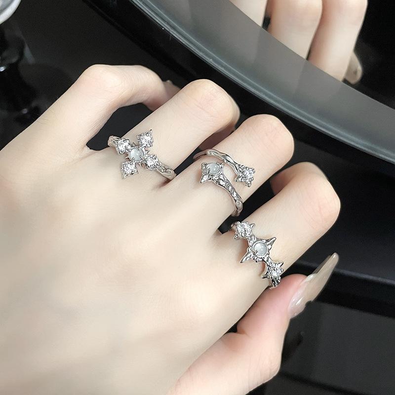 Starlight Cold Wind High-End Niche Design French Personalized Stacking Set Star Opening Ring