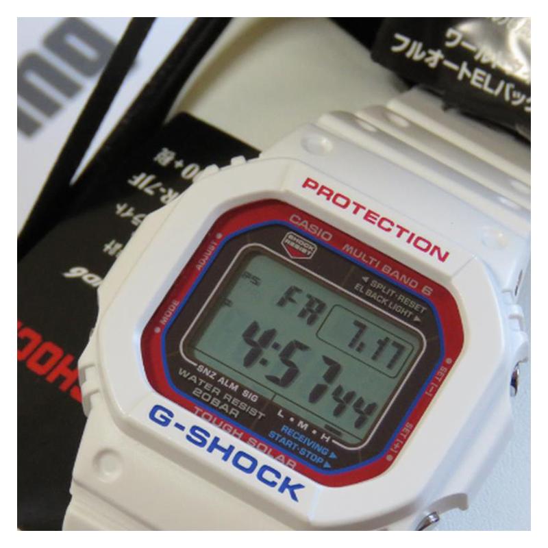 Casio G-SHOCK Clássico Tendência Moda Relógio À Prova d'Água e Resistente a Choques Movimento Quartzo Solar Pulseira de Resina Relógio Japonês e Coreano GW-M5610TR-7PR