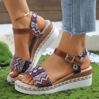 Sandales compensées à rayures géométriques tendance pour femmes Été Chaussures de plage légères Femme Grande taille Mode Sangle à boucle Plateforme Sandales
