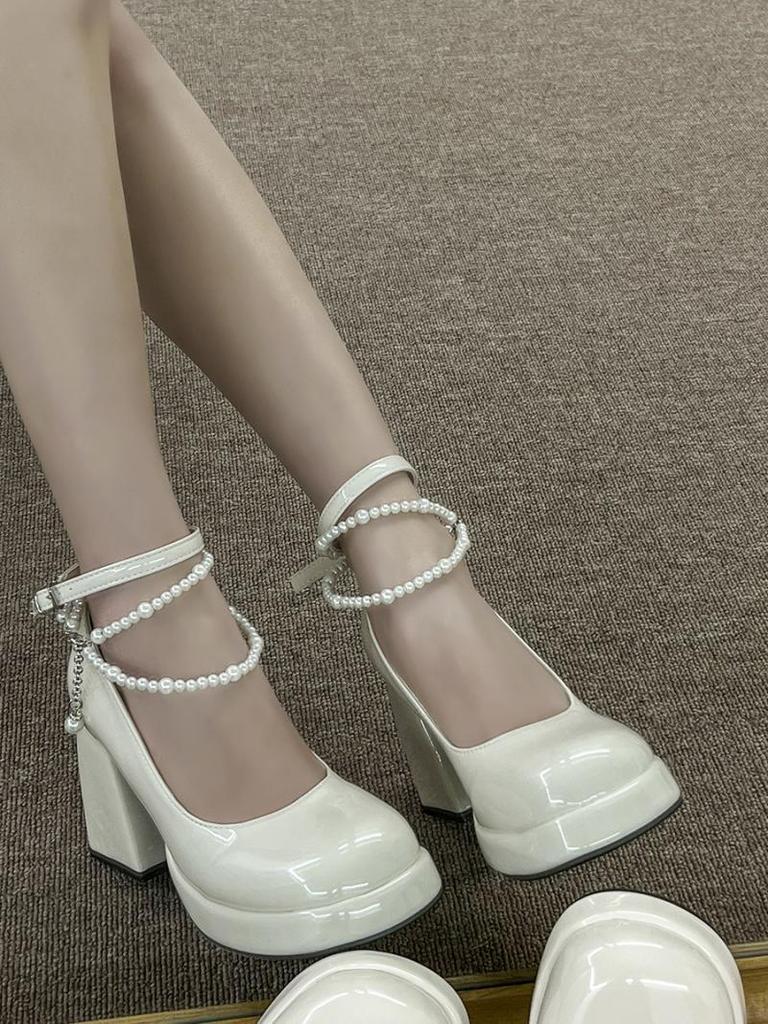 High-heeled Small Leather Shoes Women's Spring 2025 New White French Wedding Shoes Retro Thick-heeled Thick-soled Raised Mary Jane Shoes