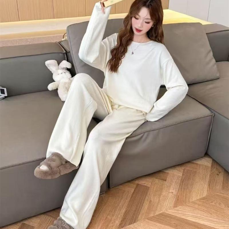Loose casual style knitted suit women's autumn and winter new curled round neck sweater wide-leg pants two-piece set