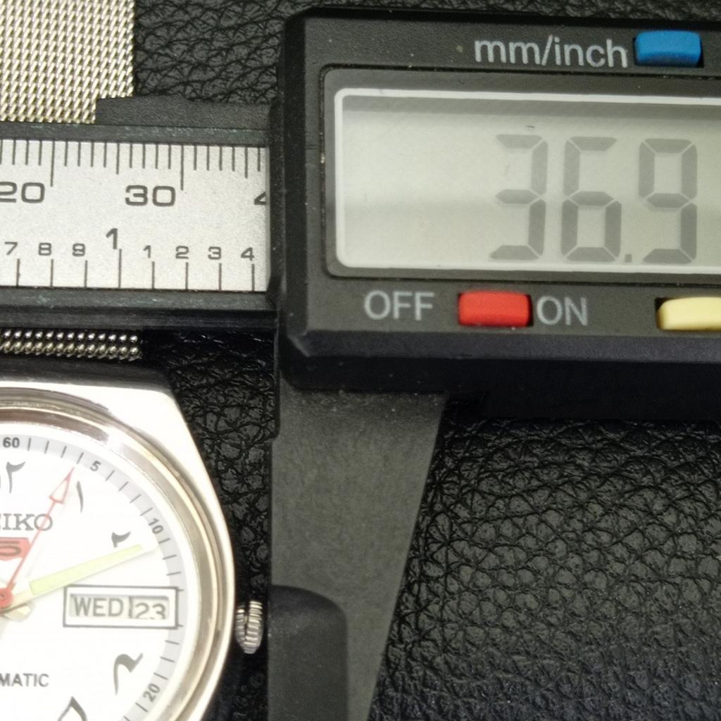 JAPAN VINTAGE SEIKO 5 AUTOMATIC 6309A MENS ARABIC WHITE DIAL WATCH a702668-1 R209-a702668