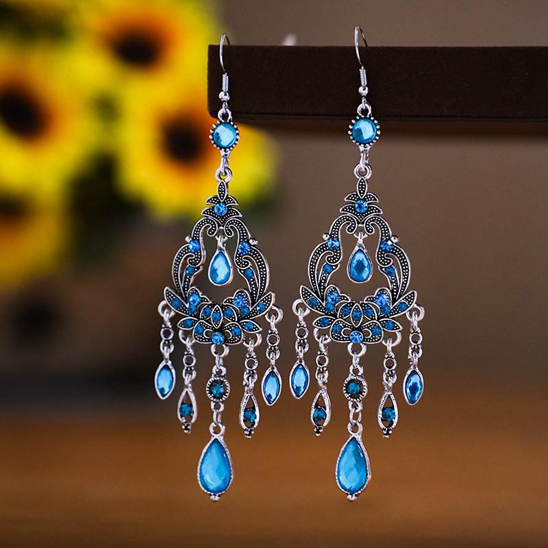 Vintage Ethnic Rhinestone Long Earrings Light Luxury Texture Flower Shaped Water Drop Earrings for Women Retro Jewelry Gift