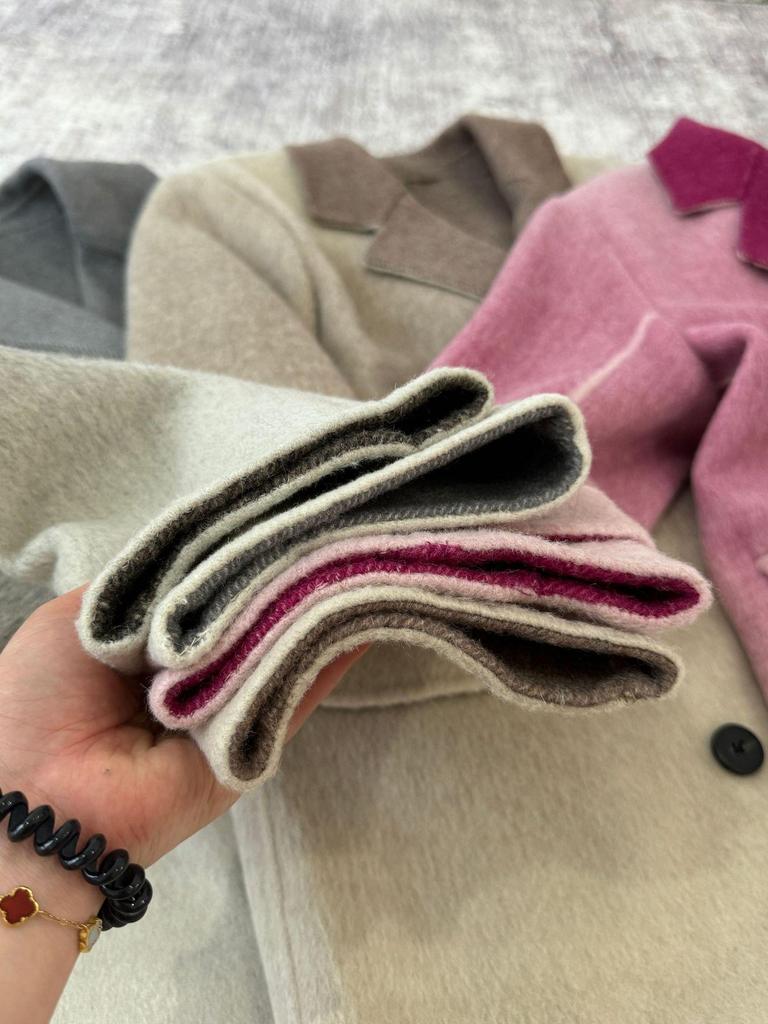 Palton de damă de lungime medie din cașmir dublu-fațetat, 100% lână, cu gradient, Toamnă/Iarnă 2024