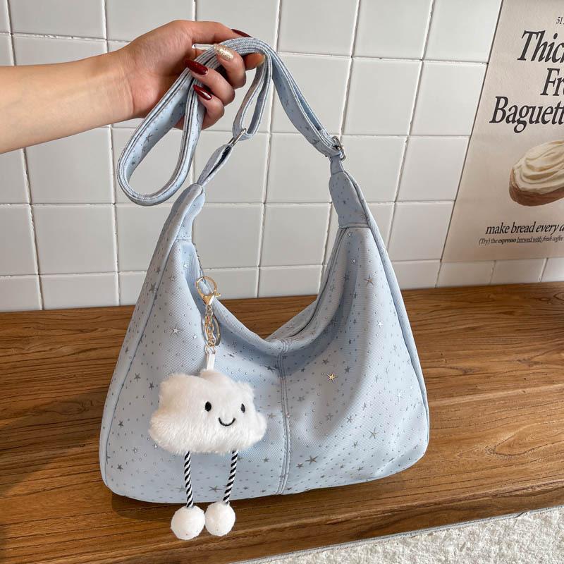 Korean niche star printed shoulder bag Korean largecapacity messenger bag casual pleated commuter fresh tote bag