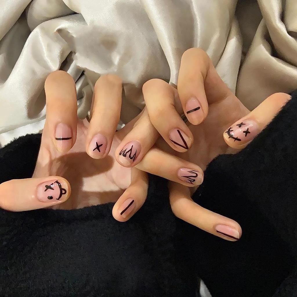 Halloween Skull Smiley Face Nail Stickers: Reusable Nail Covers