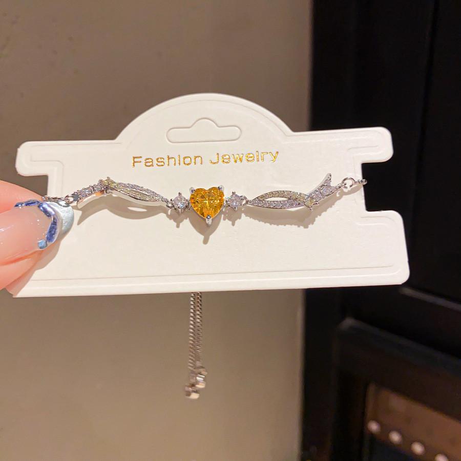 Herzförmiges Schmuckarmband Handgefertigt Kupfer Elegantes Geschenk Für Frauen Sommer