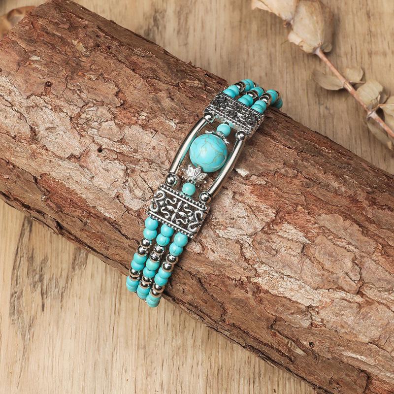 European Retro Bohemian Turquoise Leaf Bracelet - Versatile Ethnic Style Hand Jewelry for Women