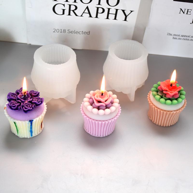 Hanwen Christmas DIY Silicone Mold for Muffin Cup, Candle, Diffuser Stone, Soap, Ice Cube