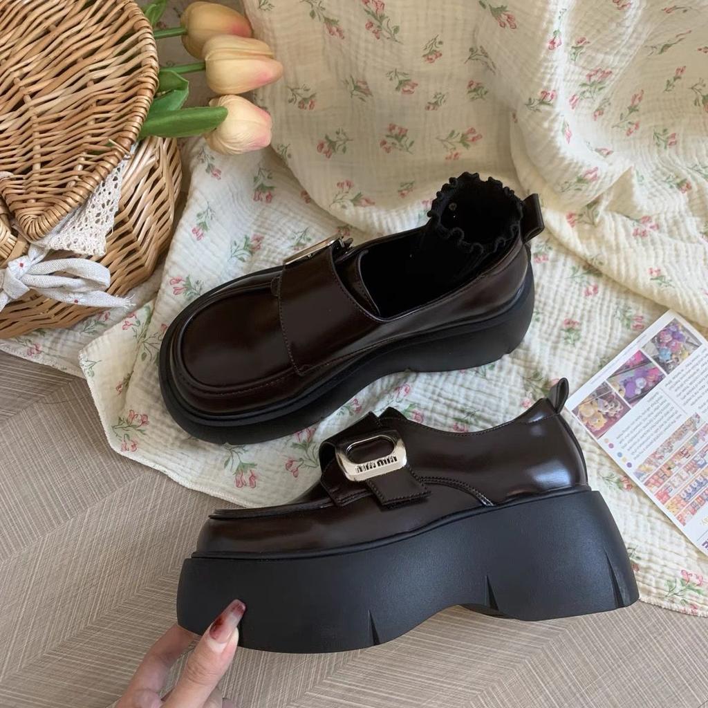 British style black muffin platform loafers women's 2025 new retro heightening Velcro single shoes small leather shoes women