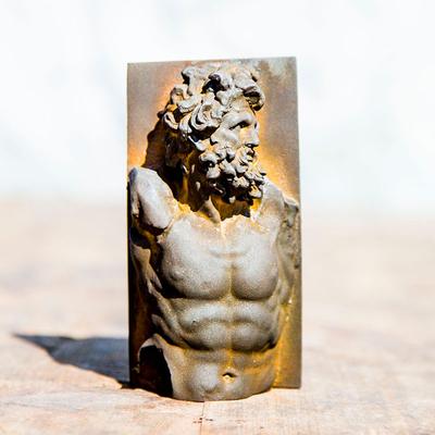 Nordic Style Retro Home Decoration Sculpture Statue of The Greek Mythological Giant Kritios Office Desktop Bookshelf Ornament