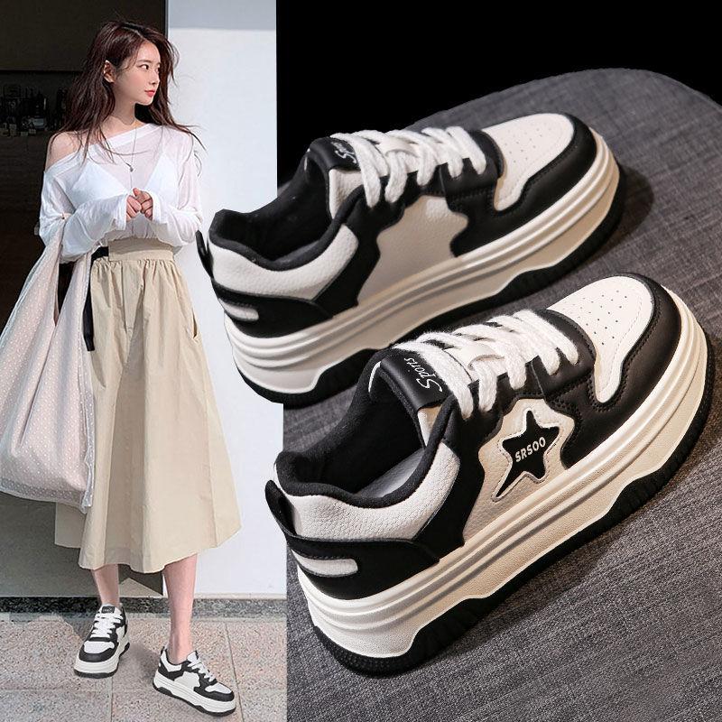 Board shoes women's spring and autumn flat platform 2025 spring new orders surge versatile students black star leisure sports white shoes