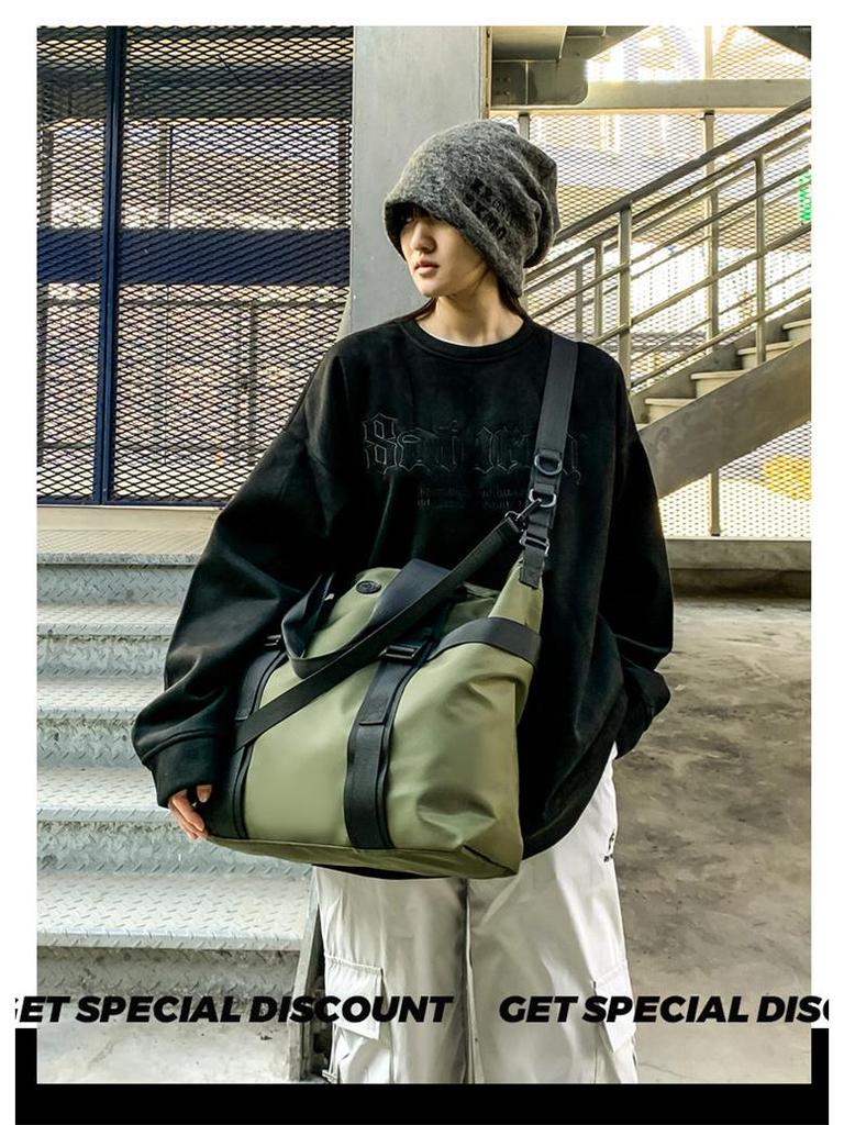 Men's Large Capacity Messenger Bag: Functional Backpack & Shoulder Tote for Laptop and Travel