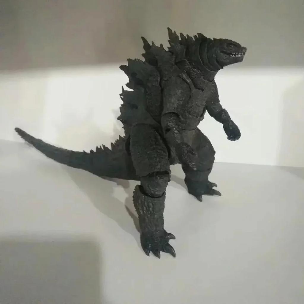 2025 Godzilla 2 King of Monsters Oversized Runaway Godzilla Action Figure Collection Model Toy Kids Birthday Gift