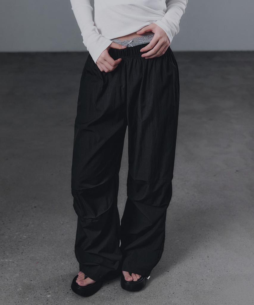 Geulouhaideu Thez Pintuck Wide & Jogger Pants