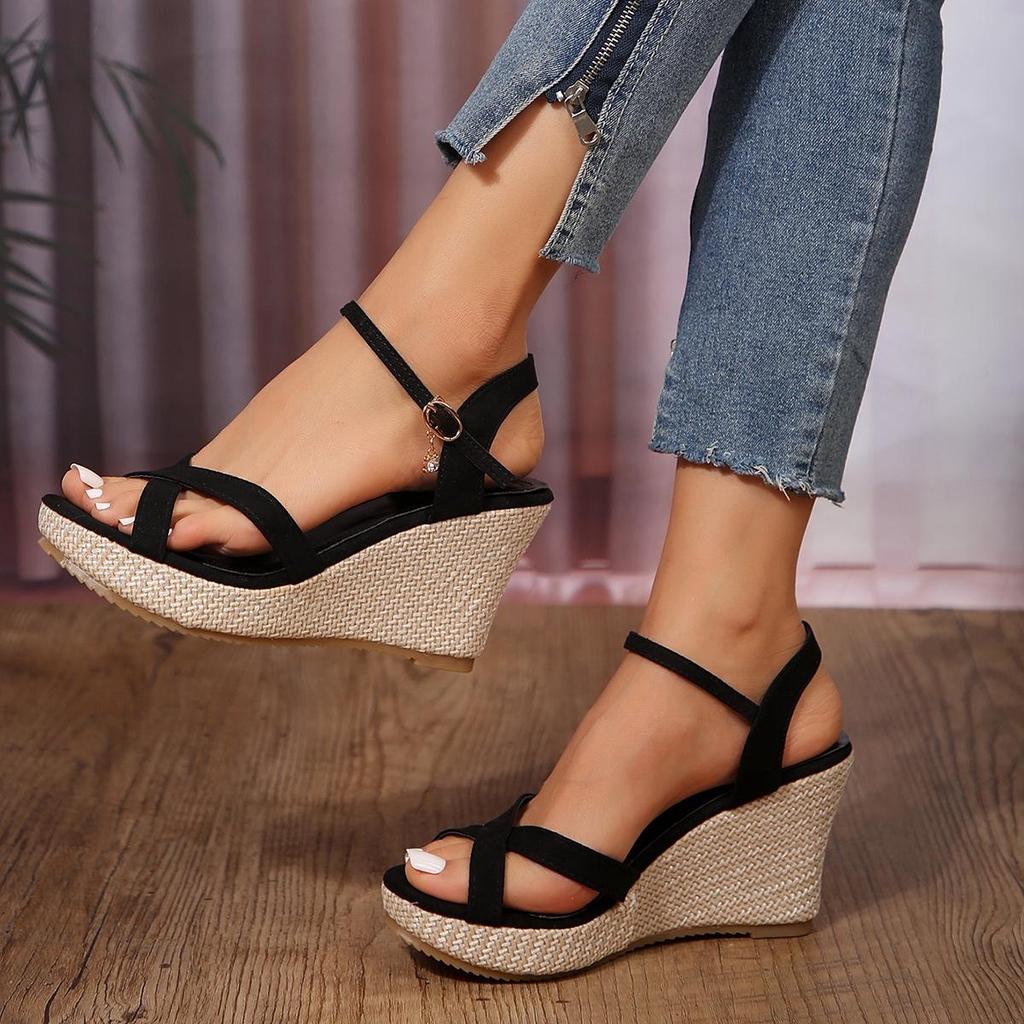 2024 Damen Sommer Koreanische Keilabsatz Peeptoe Römersandalen mit Schnalle