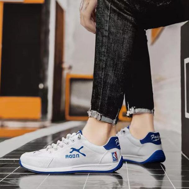 2025 Men's Trendy Summer Casual Breathable Soft Sole Shoes
