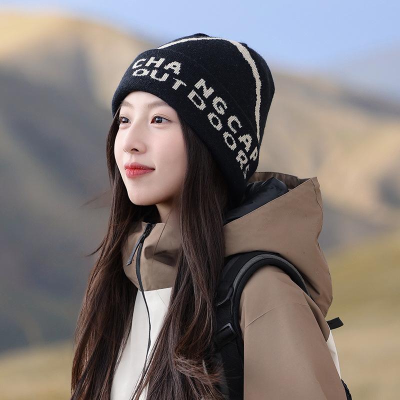 Knitted Hat for Women in Autumn and Winter Japanese Style Warm Ear Protection Woolen Hat for Mountain Climbing Small Baotou Cold Hat